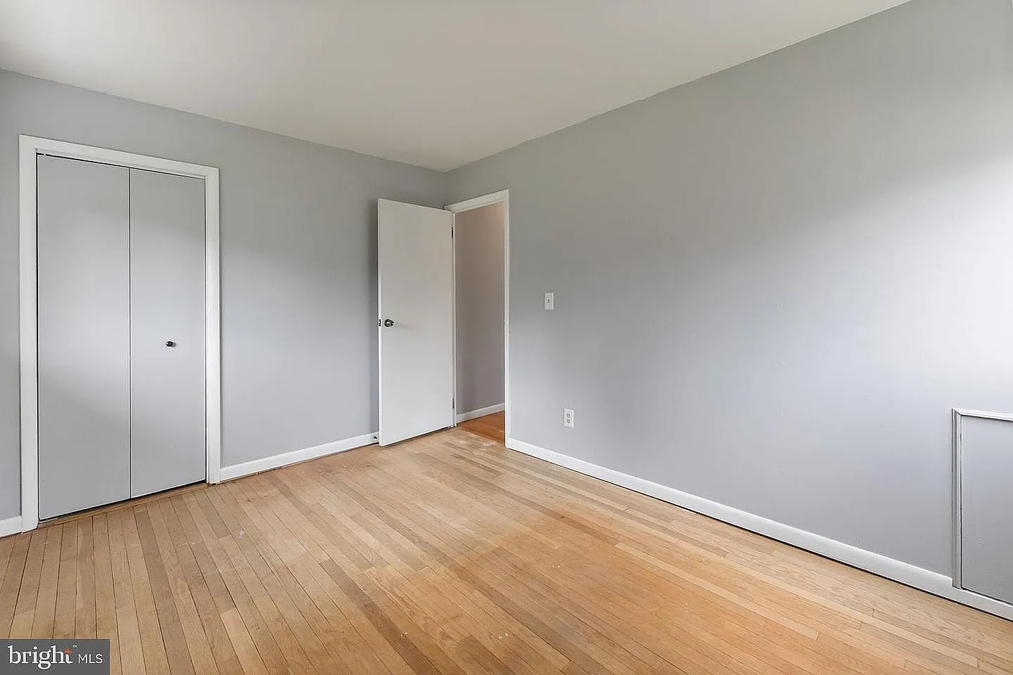 4 bed, 1385 sqft, $3,200 — Photo 2