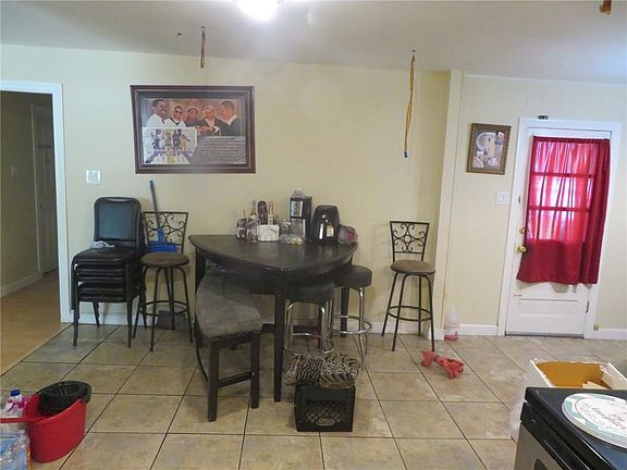 5th image of 4858 Berkley Dr