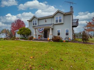 2138 Galway Rd, Hartford, WI 53027