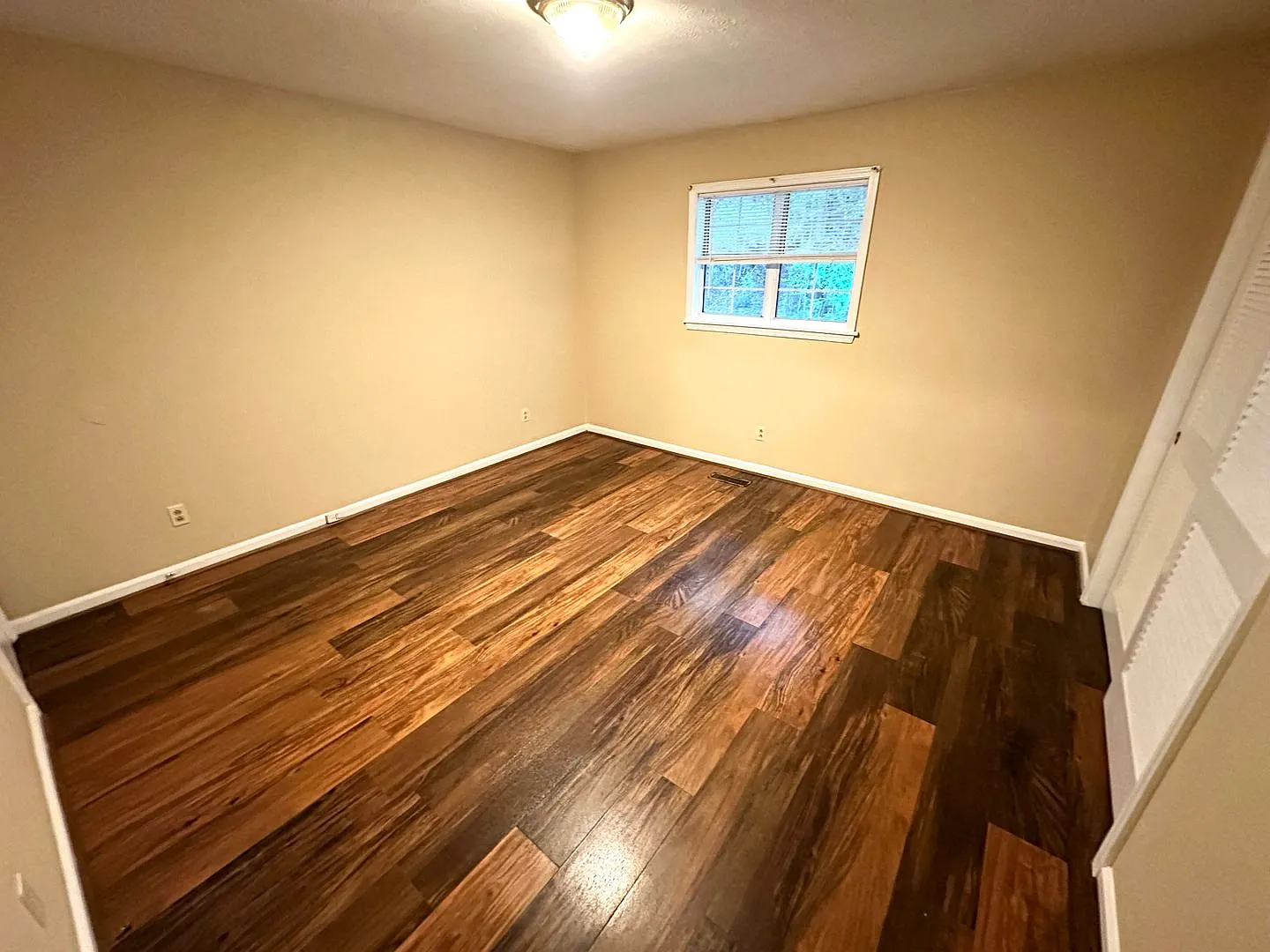 3038 Callier Springs Road — Photo 3