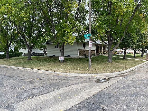 3rd image of 2007 2nd Pl NE