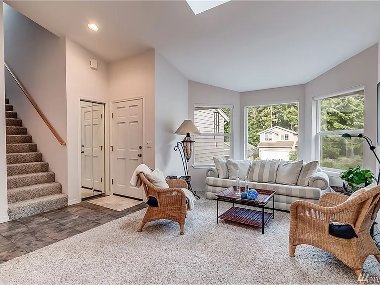 1405 Undine St — Photo 12