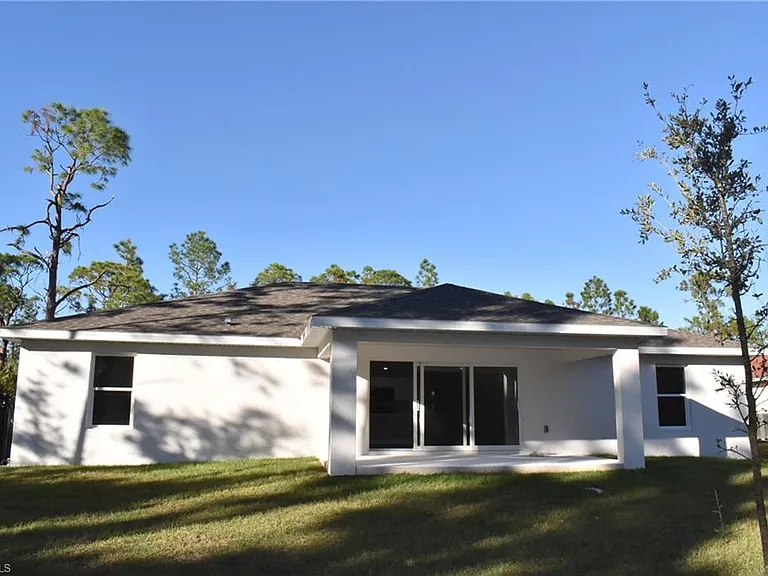 23493 Branch Ave — Photo 17
