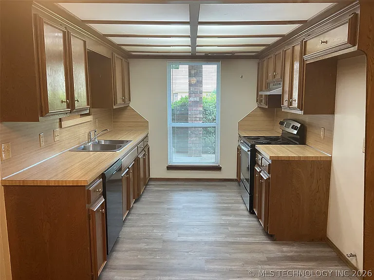 6723 S 78th East Ave — Photo 8