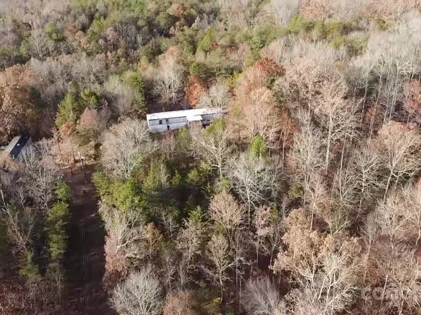 2825 Shannon St, Sharon, SC 29742