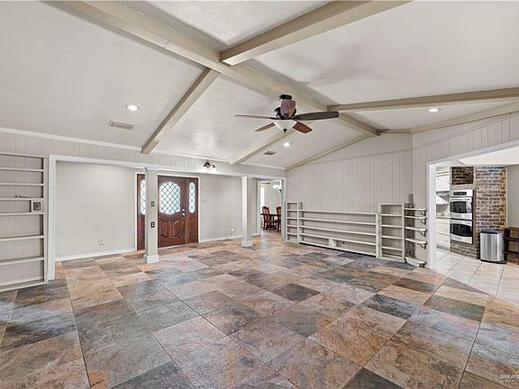3rd image of 1502 Hibiscus Ave