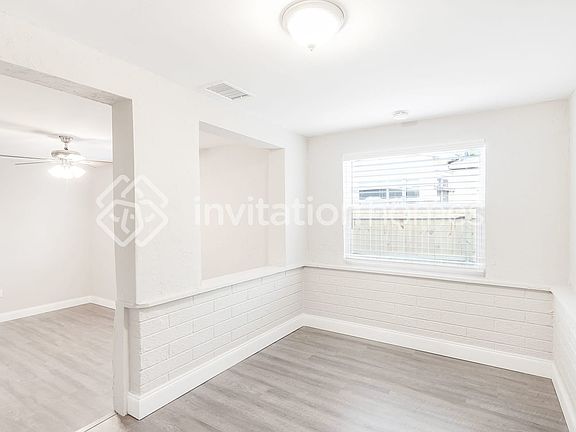 4th image of 5246 4th Ave S