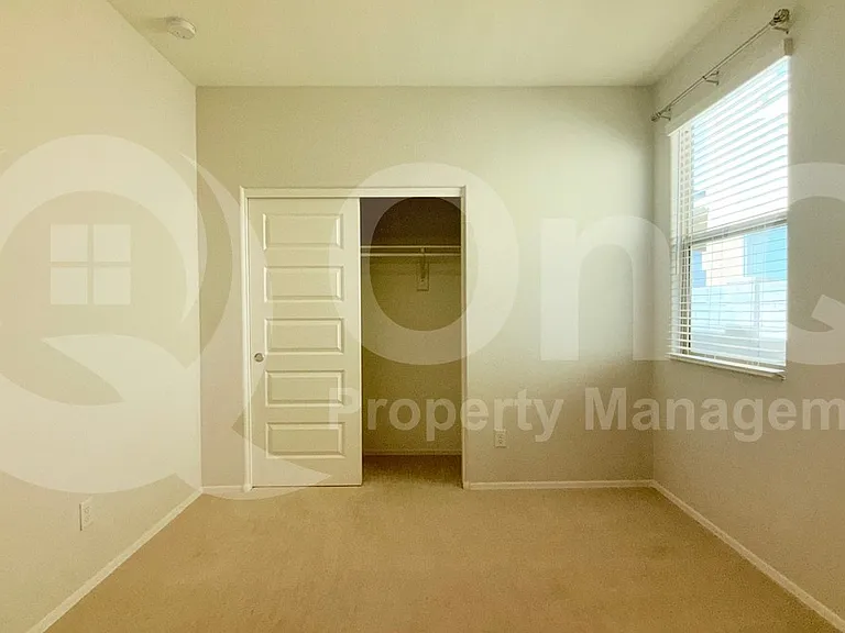 14664 W Valentine St — Photo 9