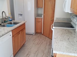 2122 228th St SE #B, Bothell, WA 98021