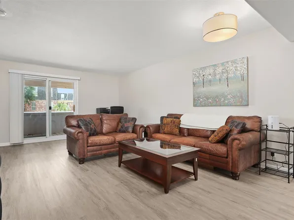 215 Post Office St APT 1208, Galveston, TX 77550