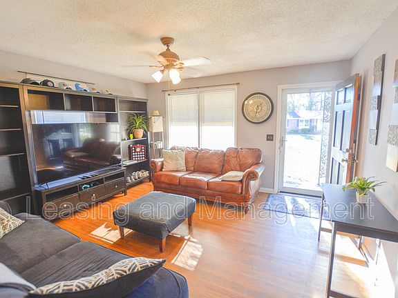 4th image of 3360 Brenda Dr