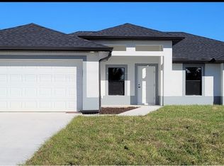 3919 20th St W, Lehigh Acres, FL 33971