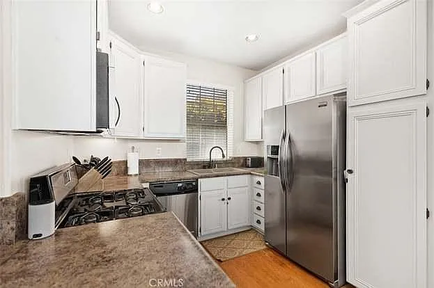241 Seacountry Ln — Photo 6