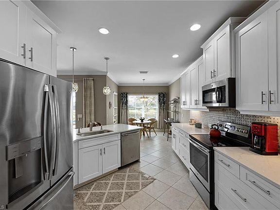 5th image of 14693 Sonoma BLVD