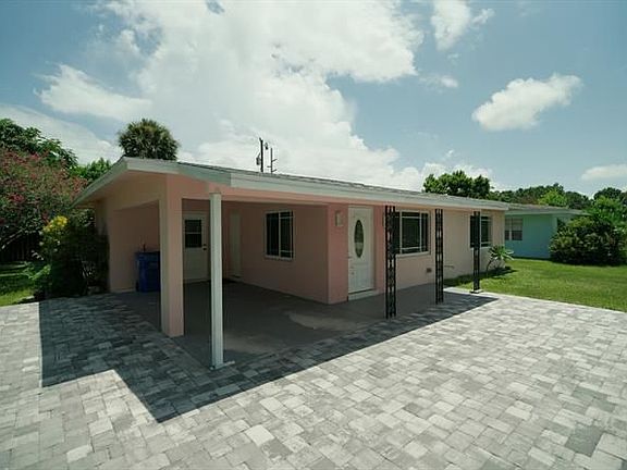3rd image of 1446 6th Ct