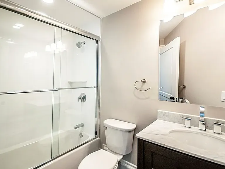 13 Alton Pl #2 — Photo 3