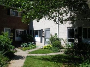 3098 Williamsburg Rd, Ann Arbor, MI 48108