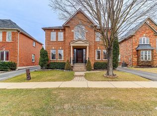 2444 Towne Blvd, Oakville, ON L6H 5X6