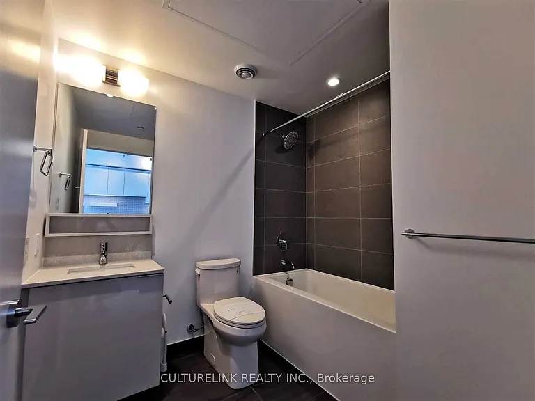 950 Portage Pkwy #5601 — Photo 7