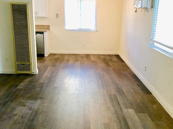 4th image of 260 Lloyd St APT 7