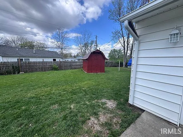 3001 N Westwood Rd — Photo 3