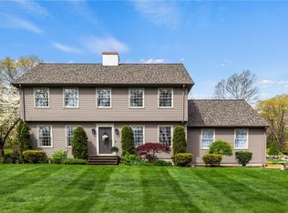 30 Hillside Rd, Cumberland, RI 02864