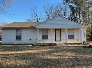 1012 Greencliff Rd, Collierville, TN 38017