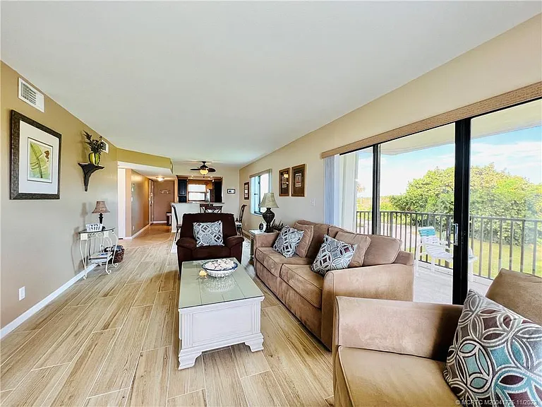 9400 S Ocean Dr #201B — Photo 25
