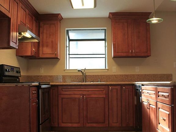 5th image of 5004 Willow Rock Way
