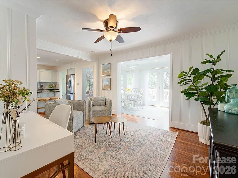 3221 Sunset Dr — Photo 22