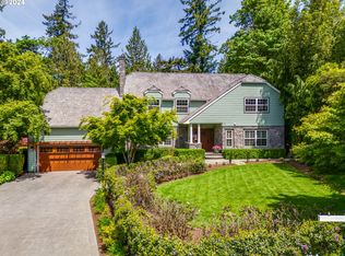 9025 NW Ash St, Portland, OR 97229