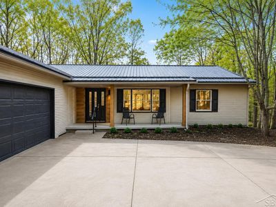 8720 Heather Ln, Stanwood, MI, 49346