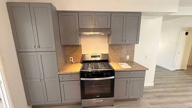 10838 Vernon Ave #21 — Photo 3