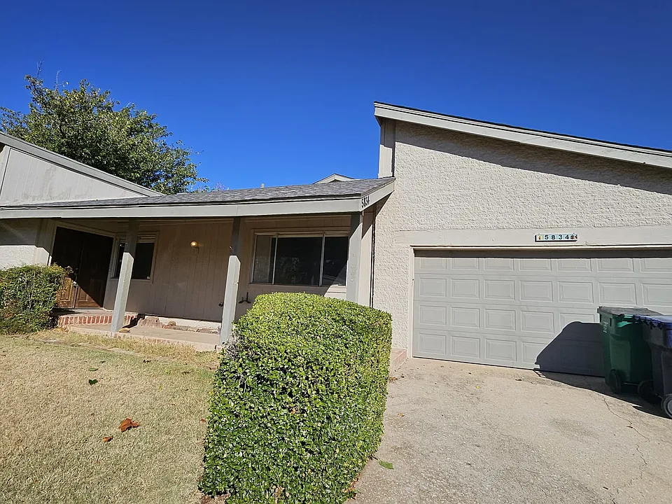 5834 Hefner Village Cir