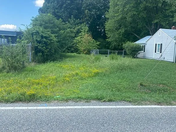 4903 Roanoke Ave, Newport News, VA 23605