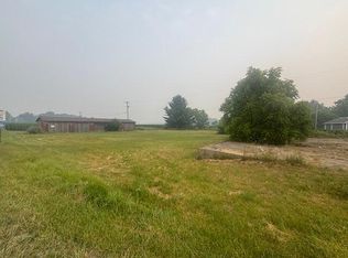 5998 S Greenville Rd, Greenville, MI 48838