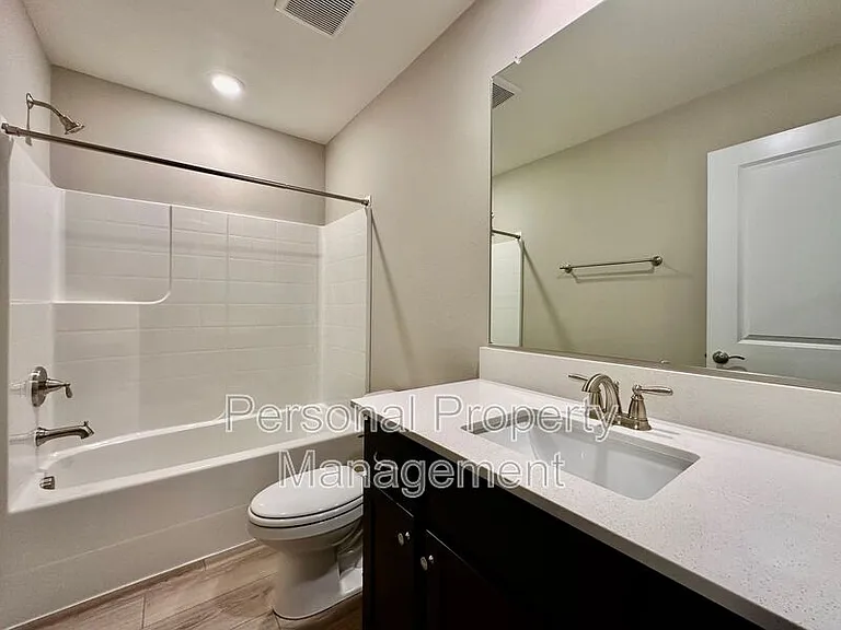 7042 NE 155th Pl — Photo 10