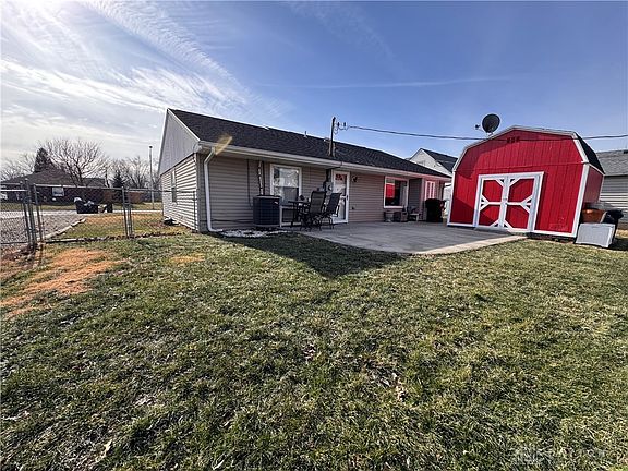 4th image of 74 Gibraltar Dr