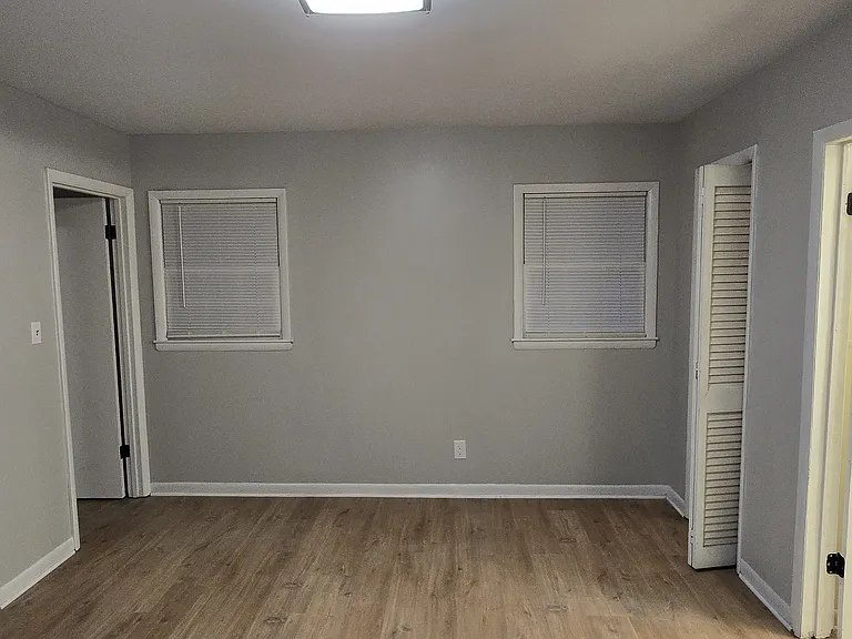 1210 Arbor Ave SW — Photo 17