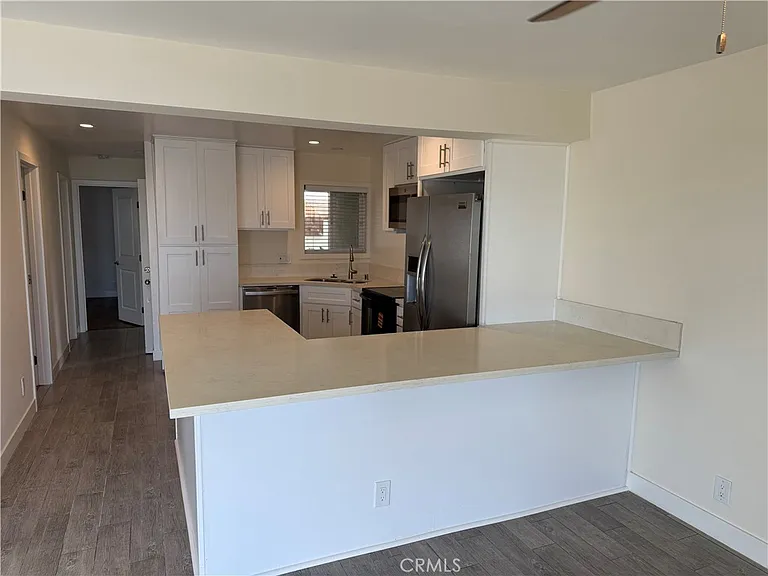 222 Arch St #3 — Photo 11