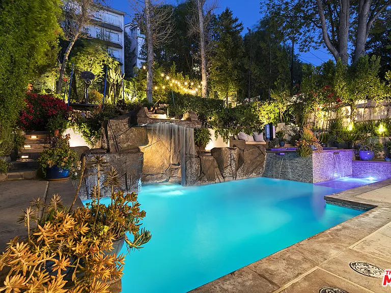 5176 Don Pio Dr — Photo 26