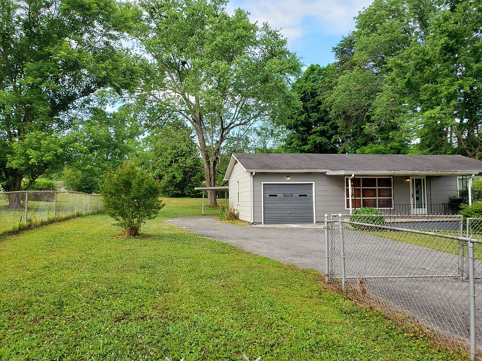 1st image of 22 E Morgan Ln