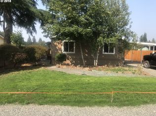 30848 SE Riverside Way, Eagle Creek, OR 97022