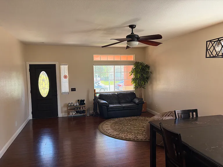 8408 Zinnia Way — Photo 5