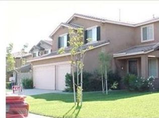 7136 Myrtle Pl, Fontana, CA 92336