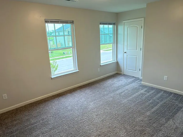 7016 Arbor Ridge Dr — Photo 25
