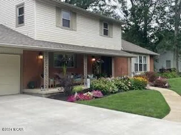 3449 Greens Rd, Lima, OH 45805