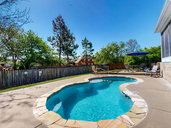 3084 Vicwood Dr, Murfreesboro, TN 37128