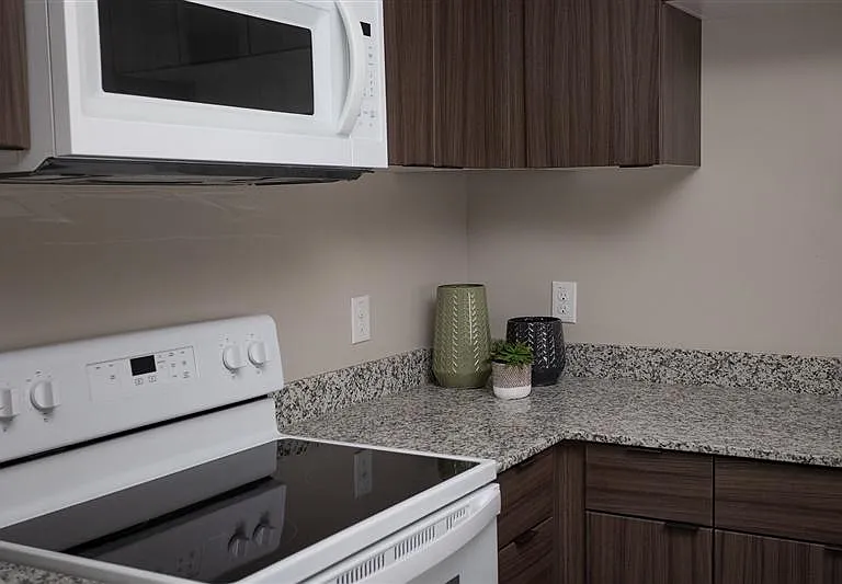 Avari Modern Apartments — Photo 9