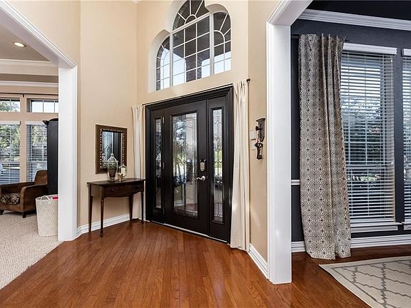 4th image of 2508 Wild Rose Ct